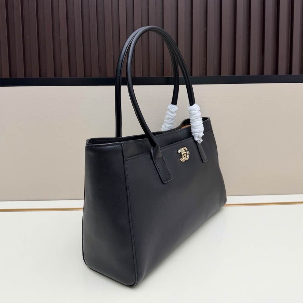 Ch**el Small Shopping Bag(HIGH-END GRADE)