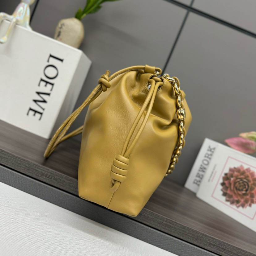 L0ew* Large Flamenco purse in mellow nappa lambskin(HIGH-END GRADE)