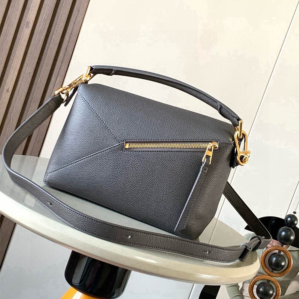L0ew* Small Puzzle Edge bag in soft grained calfskin(HIGH-END GRADE)