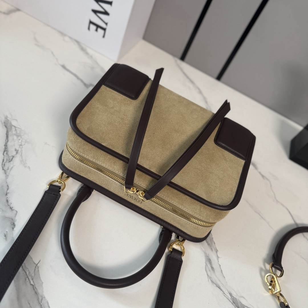 L0ew* Small Amazona 180 bag in soft calfskin(HIGH-END GRADE)