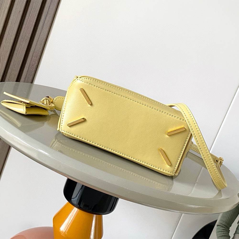 L0ew* Mini Featherlight Puzzle bag in nappa lambskin(HIGH-END GRADE)