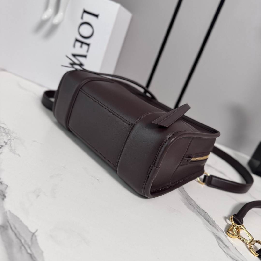 L0ew* Small Amazona 180 bag in soft calfskin(HIGH-END GRADE)
