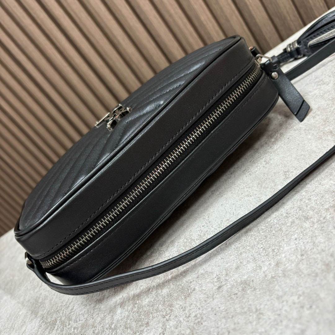 Y51 LOU camera bag in quilted leather(HIGH-END GRADE)