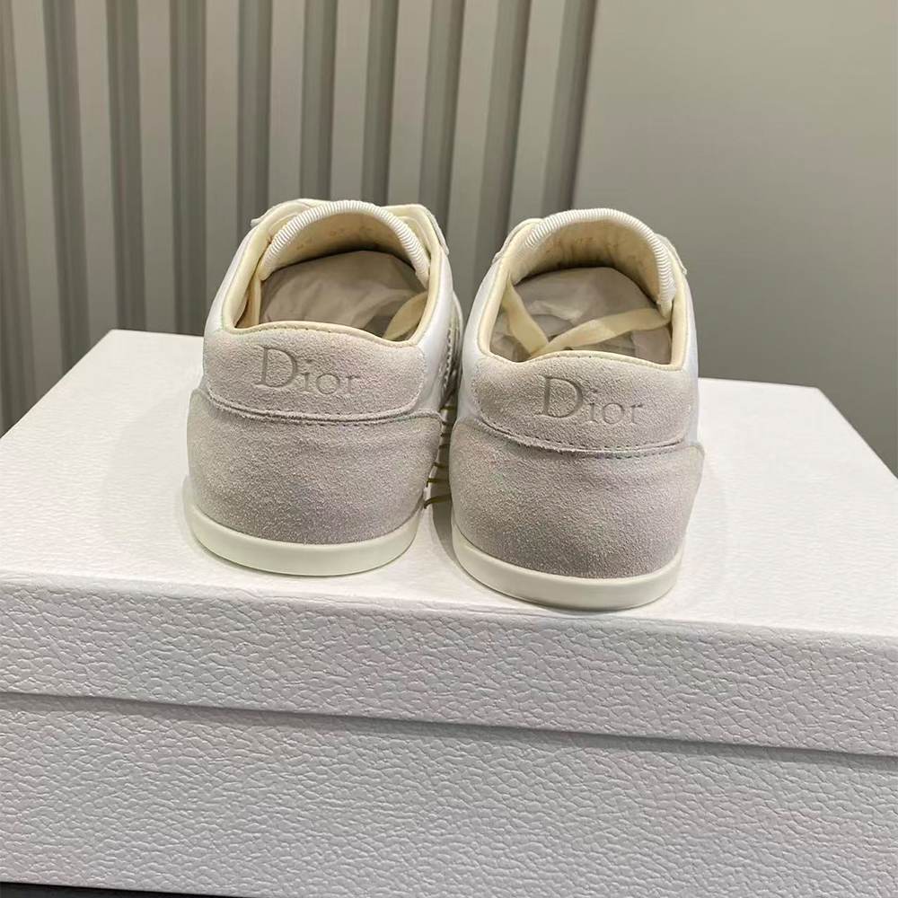 D10r Ribbon Sneaker