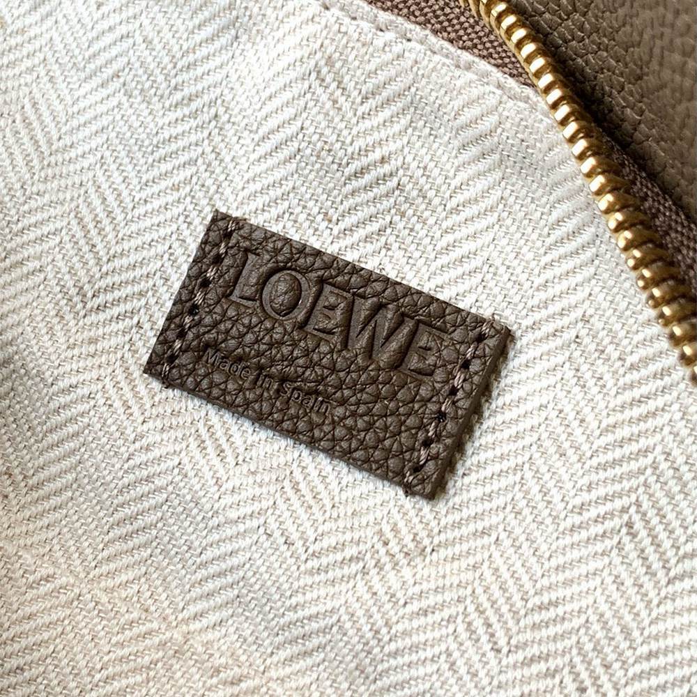 L0ew* Small Puzzle Edge bag in soft grained calfskin(HIGH-END GRADE)