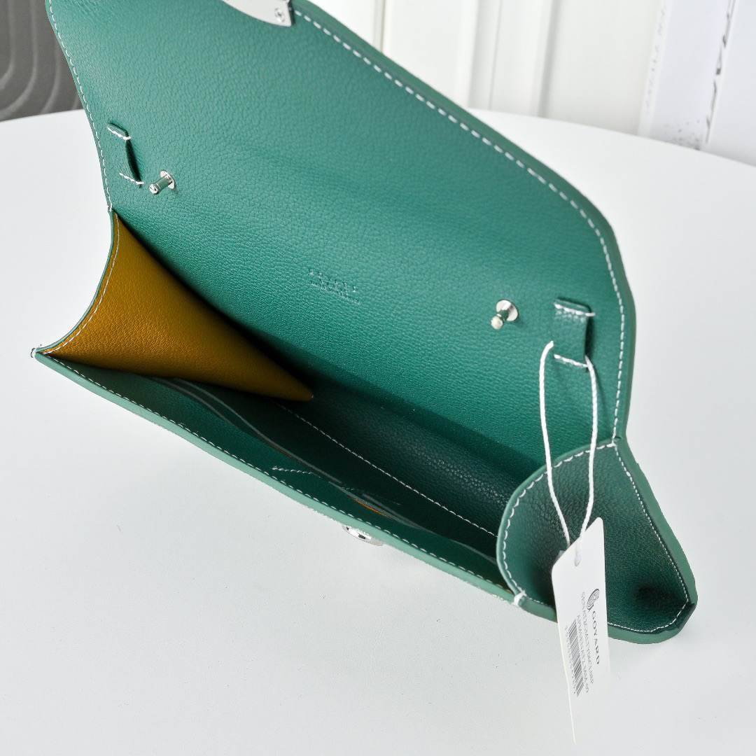 G09ard Chypre Wallet-Pouch