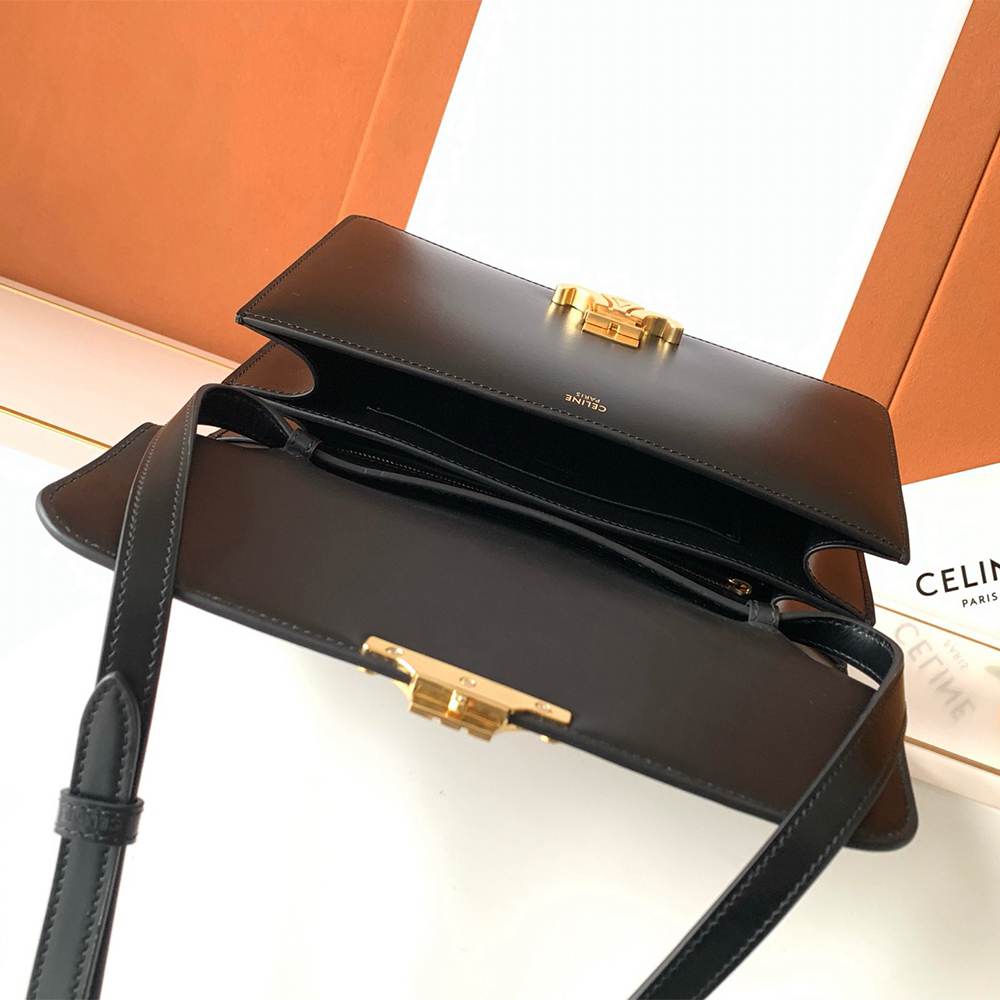 Ce1i*e MEDIUM TRIOMPHE FOLIO IN SHINY CALFSKIN(HIGH-END GRADE)