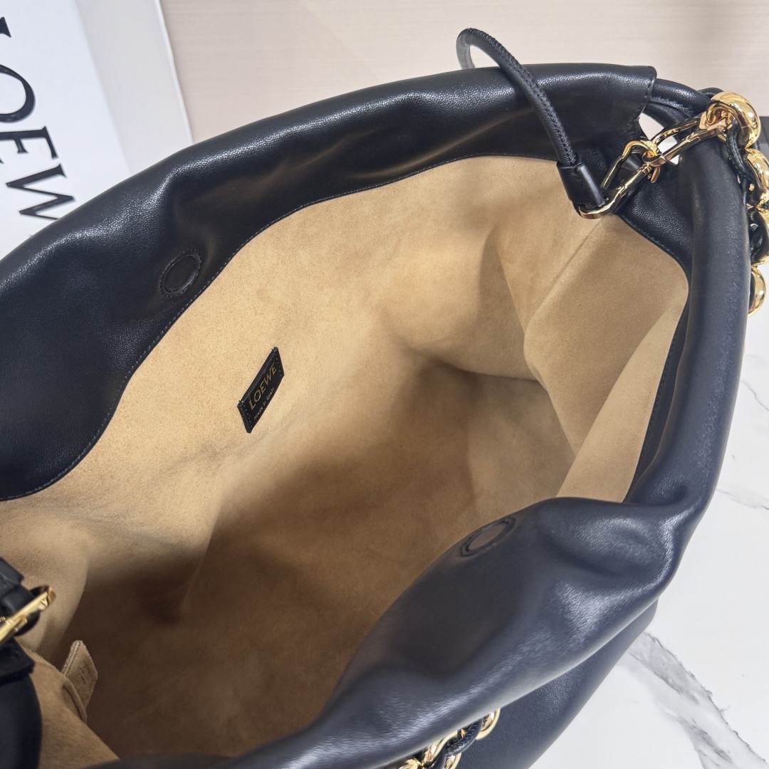 L0ew* Large Flamenco purse in mellow nappa lambskin(HIGH-END GRADE)