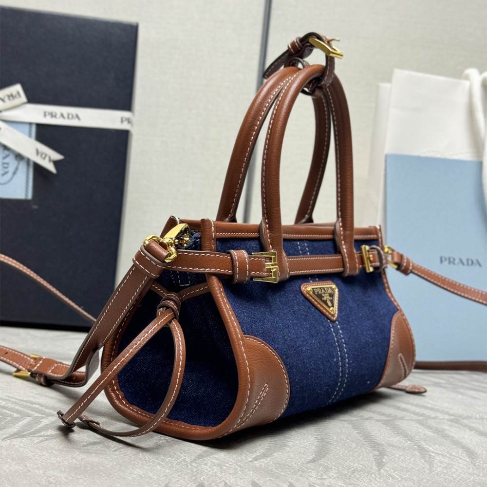 Pra*a Bonnie small linen and leather handbag(HIGH-END GRADE)