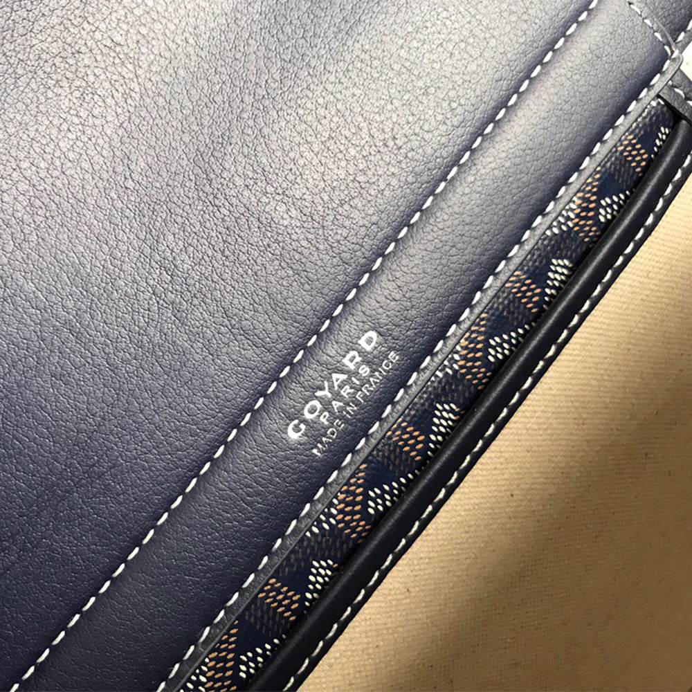 G09ard Rouette Souple Bag