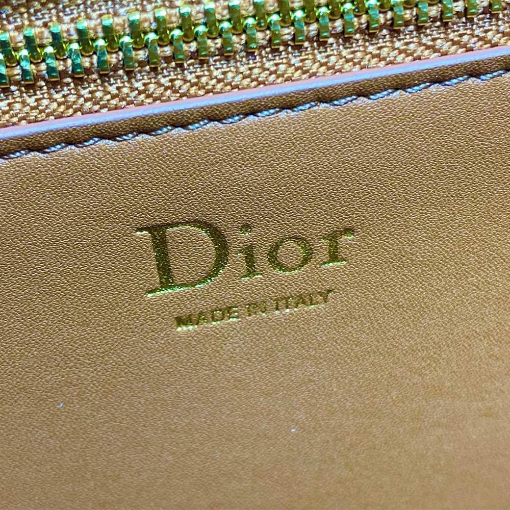 Medium D10r Médaillon Flap Bag(HIGH-END GRADE)