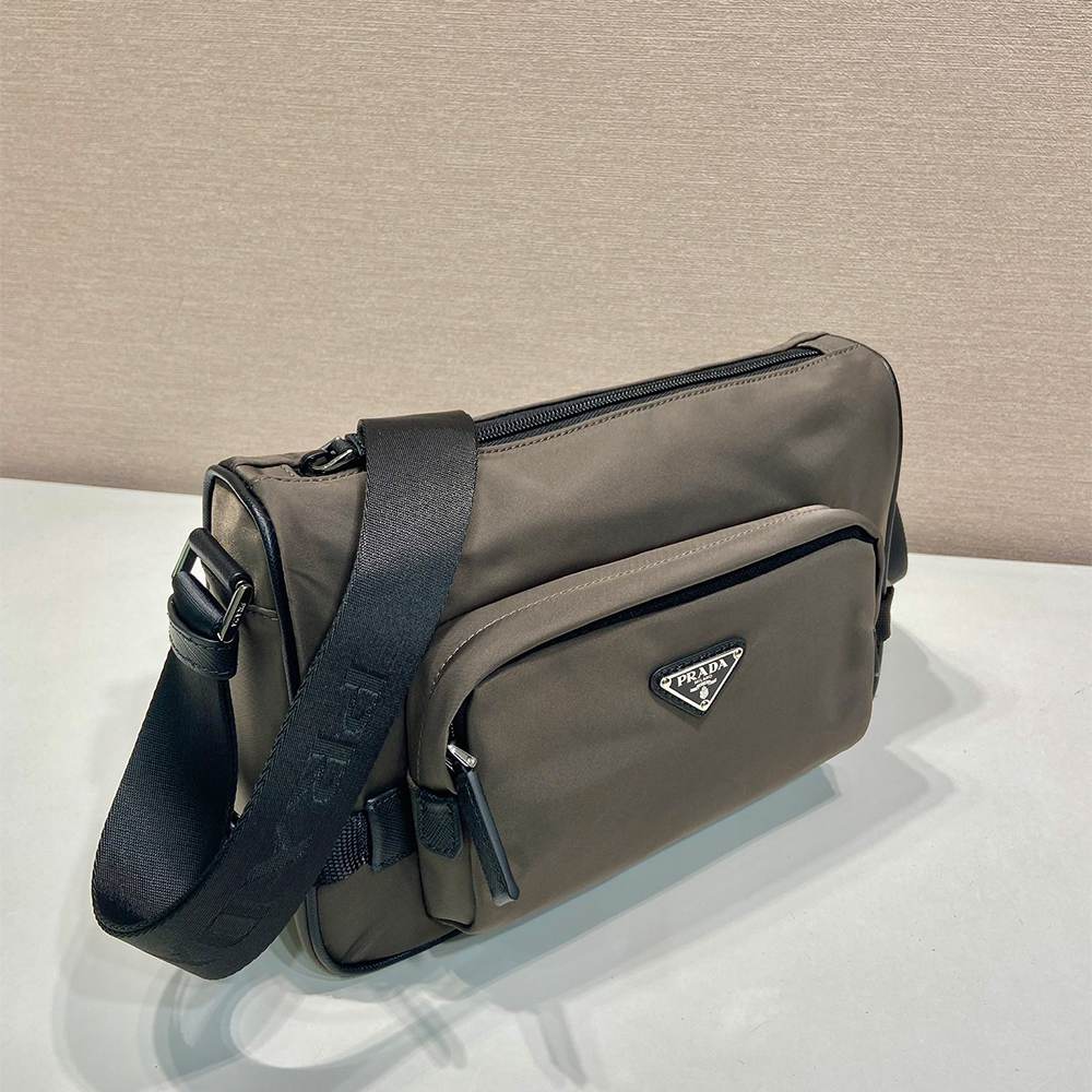 Pra*a Medium Re-Nylon and Saffiano leather shoulder bag(HIGH-END GRADE)