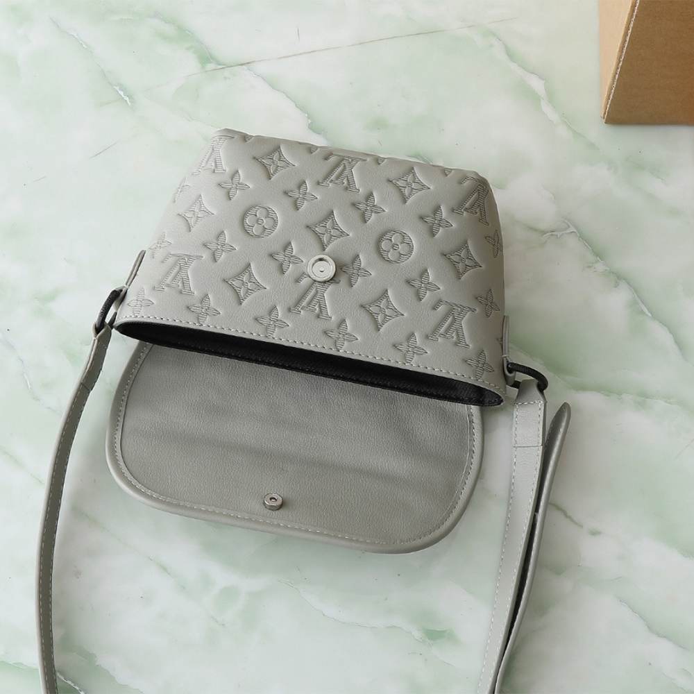 LV Pulse Wearable Wallet(HIGH-END GRADE)
